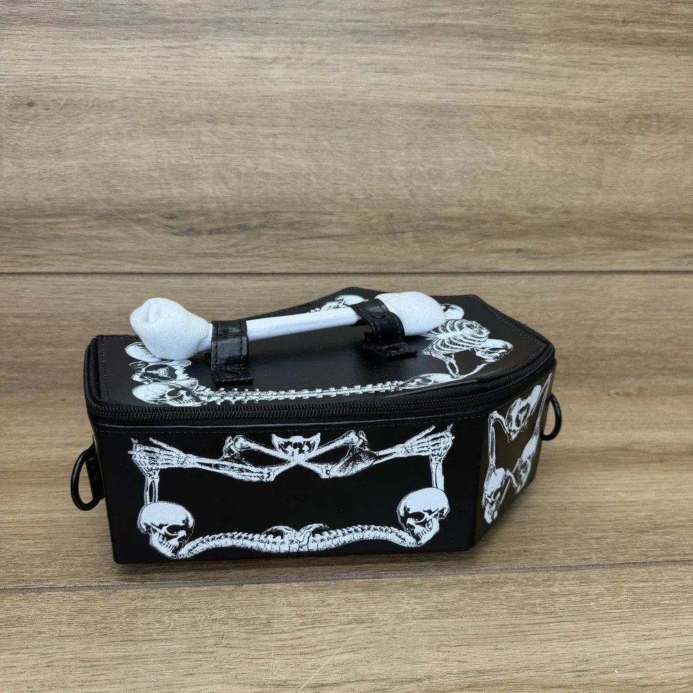Gothic Coffin Purse w/ Skeleton Bone Handle & Chain Strap – Kreepsville 666